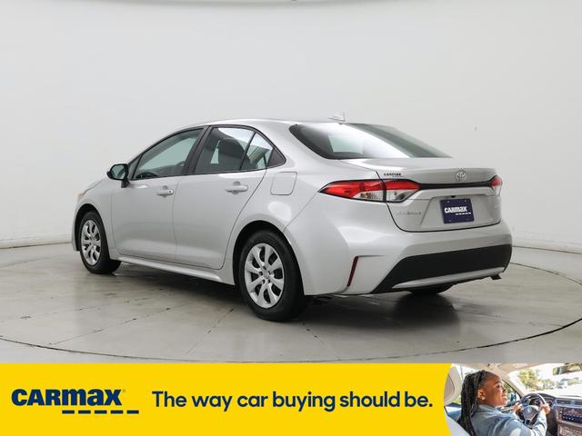 Photo of 2021 Silver Toyota Corolla