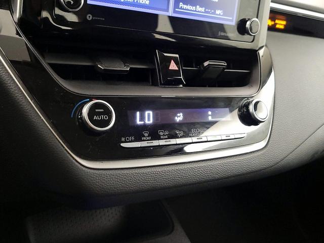 Photo of 2021 Silver Toyota Corolla