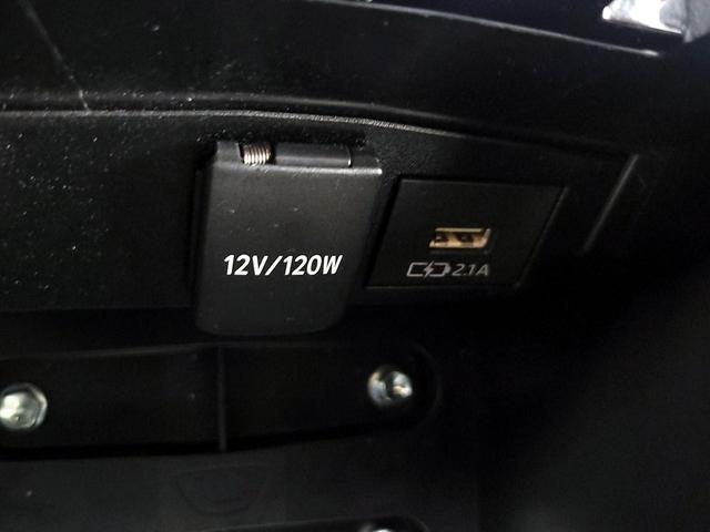 Photo of 2021 Silver Toyota Corolla