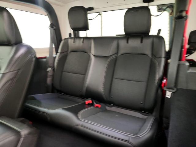 Photo of 2020 Red Jeep Wrangler