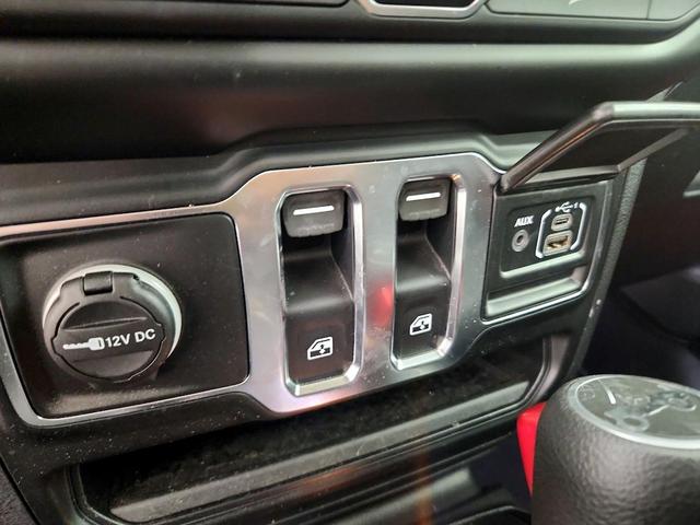 Photo of 2020 Red Jeep Wrangler