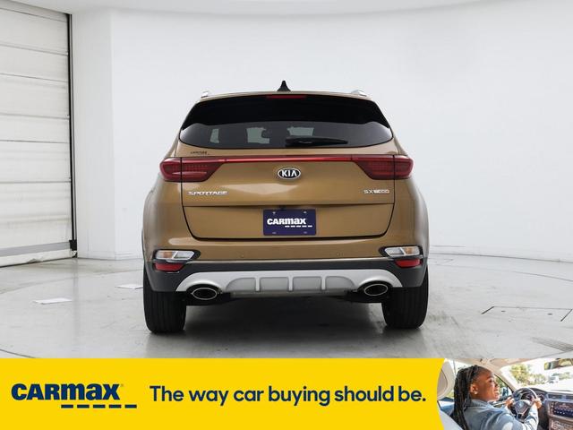 Photo of 2020 Brown Kia Sportage
