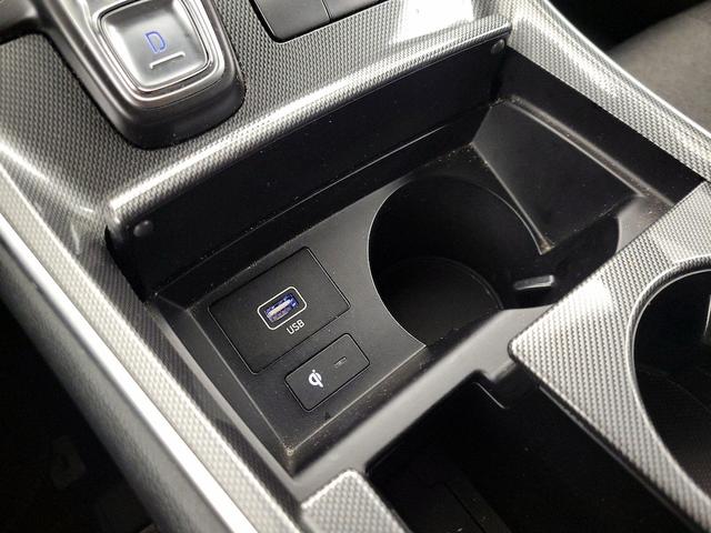 Photo of 2023 Gray Hyundai SANTA FE