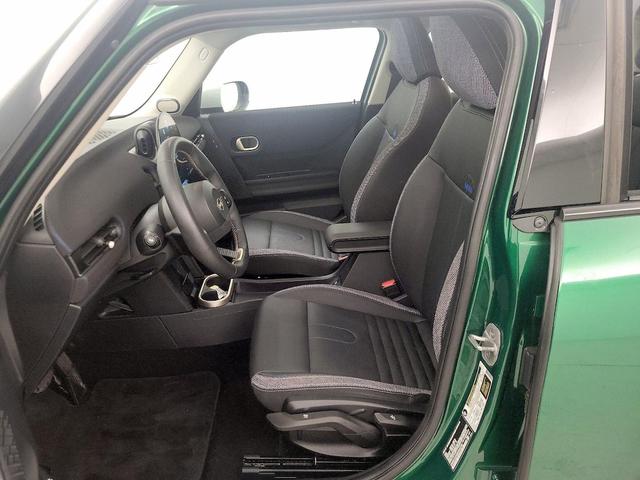 Photo of 2025 Green MINI Hardtop