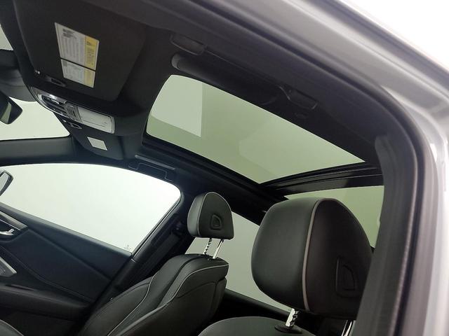 Photo of 2021 Gray Acura RDX