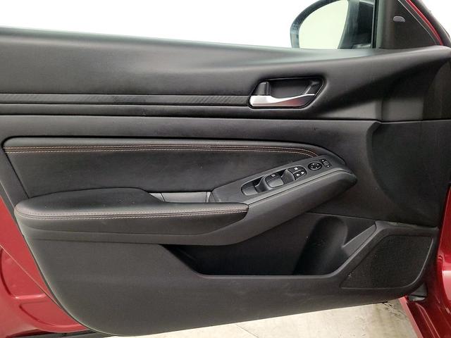 Photo of 2020 Red Nissan Altima
