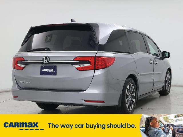 Photo of 2022 Silver Honda Odyssey