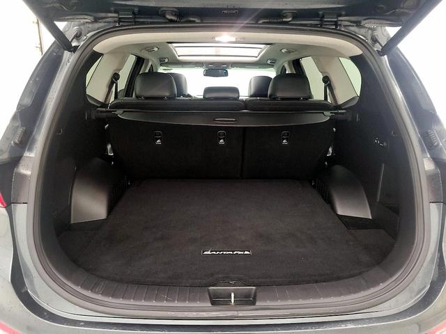 Photo of 2020 Green Hyundai SANTA FE