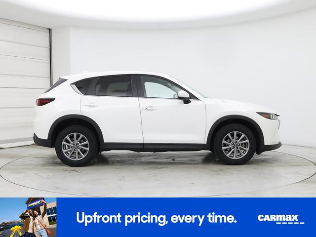 Photo of 2022 White Mazda CX-5