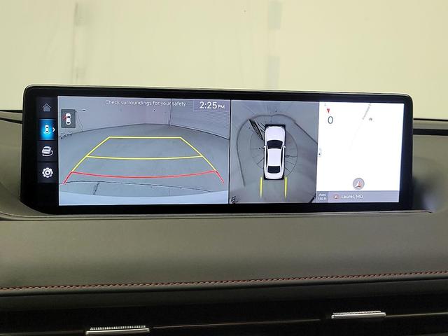 Photo of 2024 White Genesis G80