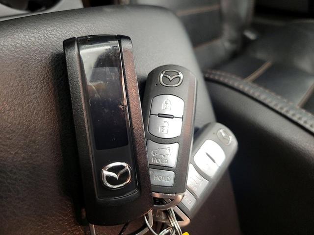 Photo of 2017 Black Mazda CX-5