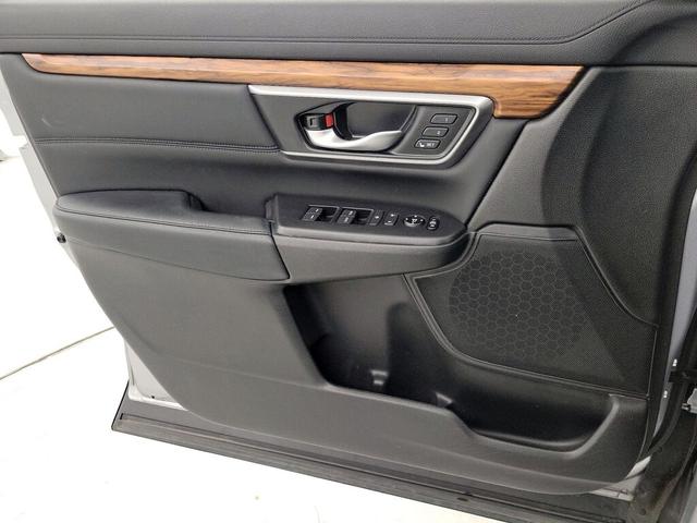 Photo of 2018 Silver Honda CR-V