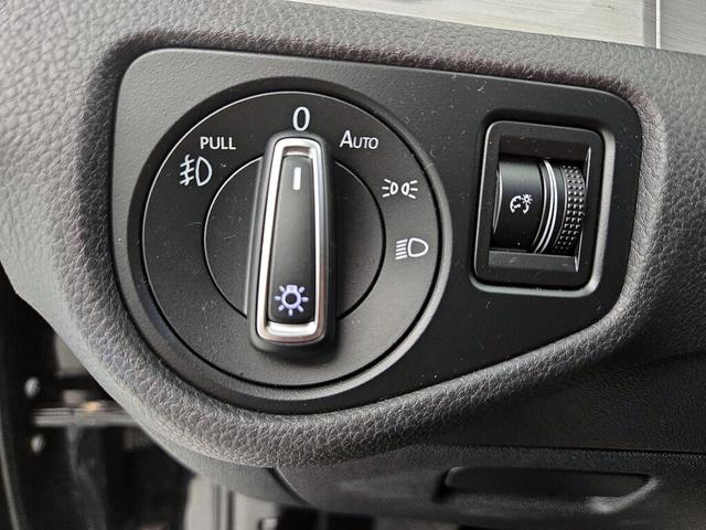 Photo of 2015 Black Volkswagen Golf