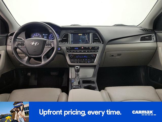Photo of 2015 Red Hyundai SONATA