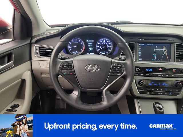 Photo of 2015 Red Hyundai SONATA