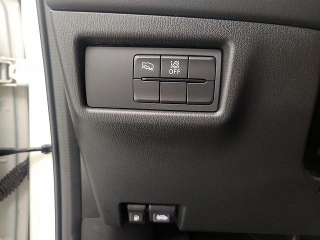 Photo of 2022 White Mazda CX-5