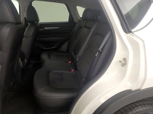 Photo of 2022 White Mazda CX-5