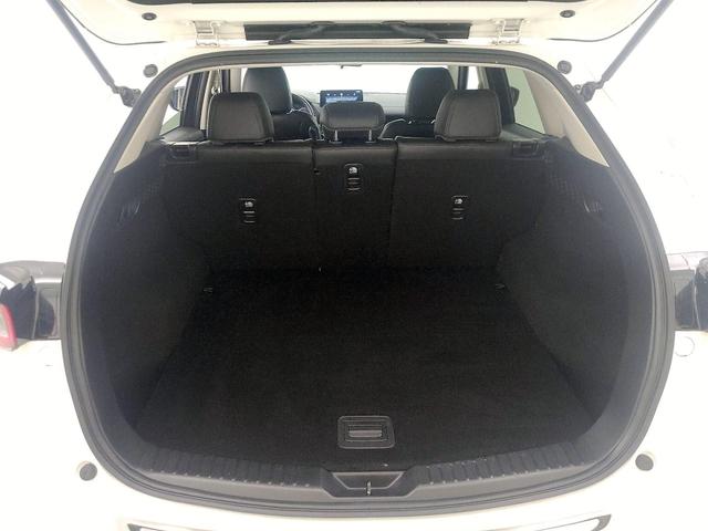 Photo of 2022 White Mazda CX-5