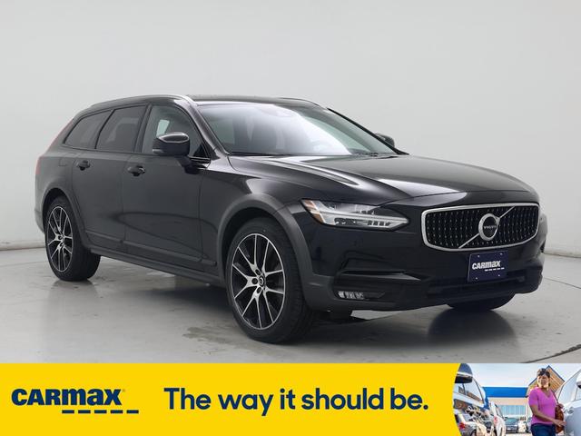 2020 Volvo V90 Cross Country