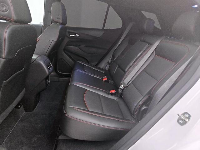Photo of 2024 White Chevrolet Equinox