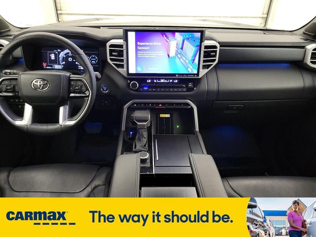 Photo of 2023 Gray Toyota Sequoia