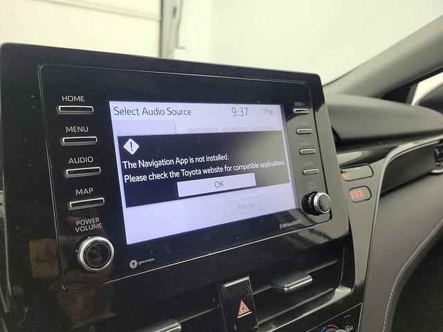 Photo of 2022 White Toyota Camry