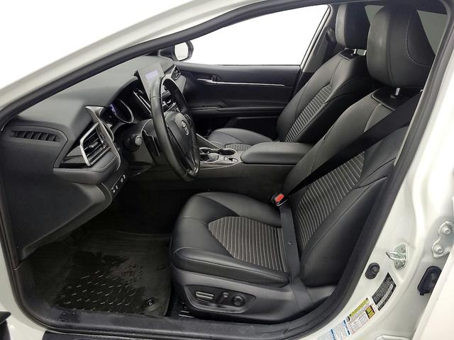 Photo of 2022 White Toyota Camry
