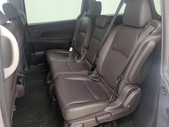 Photo of 2020 Silver Honda Odyssey