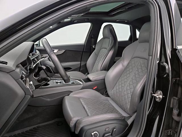 Photo of 2018 Black Audi S4