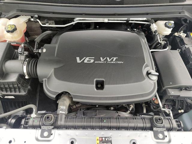 Photo of 2022 Gray Chevrolet Colorado