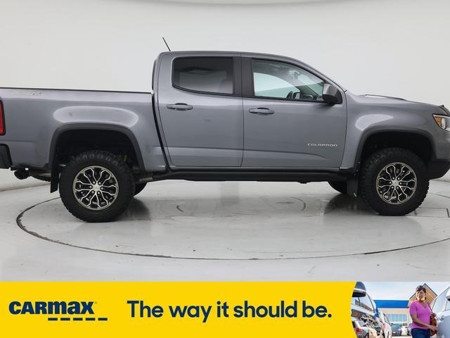 Photo of 2022 Gray Chevrolet Colorado