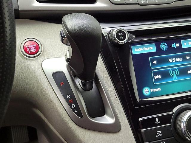 Photo of 2015 Gray Honda Odyssey