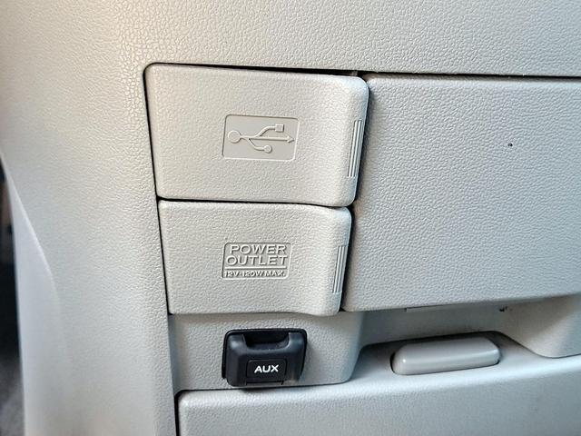 Photo of 2015 Gray Honda Odyssey