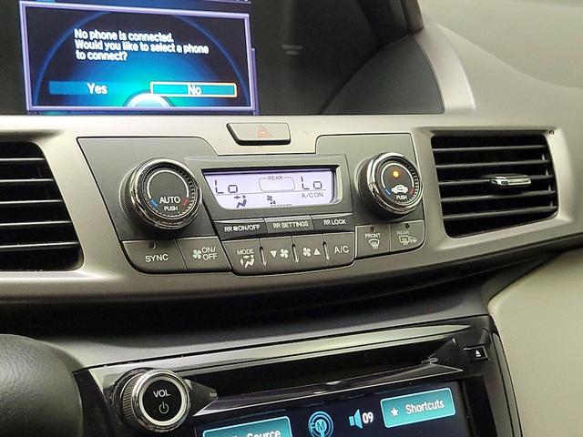 Photo of 2015 Gray Honda Odyssey