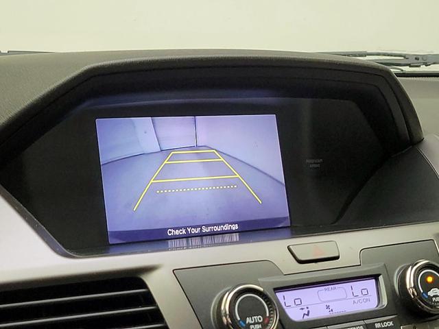 Photo of 2015 Gray Honda Odyssey