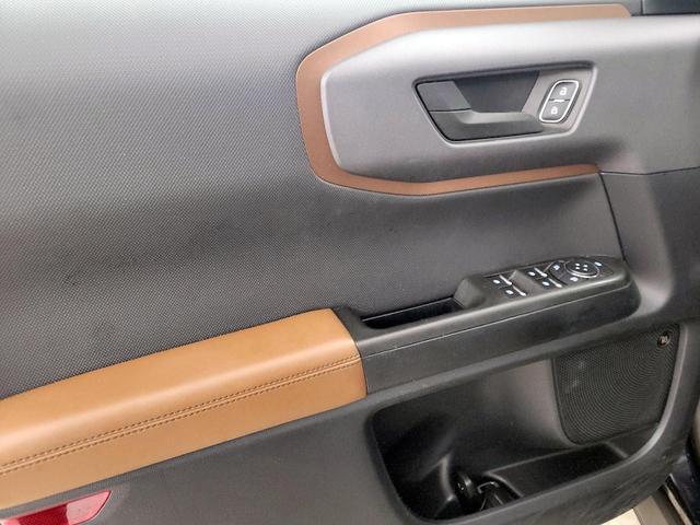 Photo of 2021 Blue Ford Bronco Sport