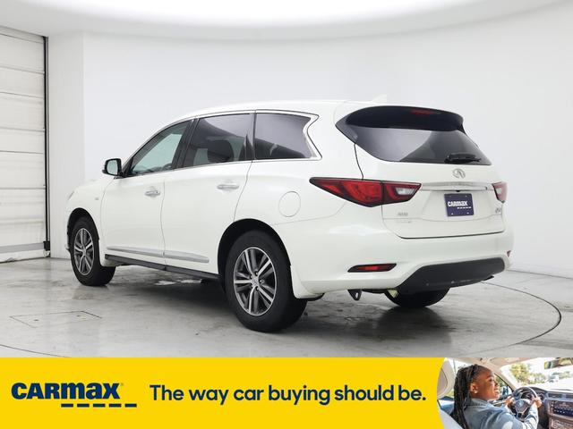 Photo of 2020 White INFINITI QX60