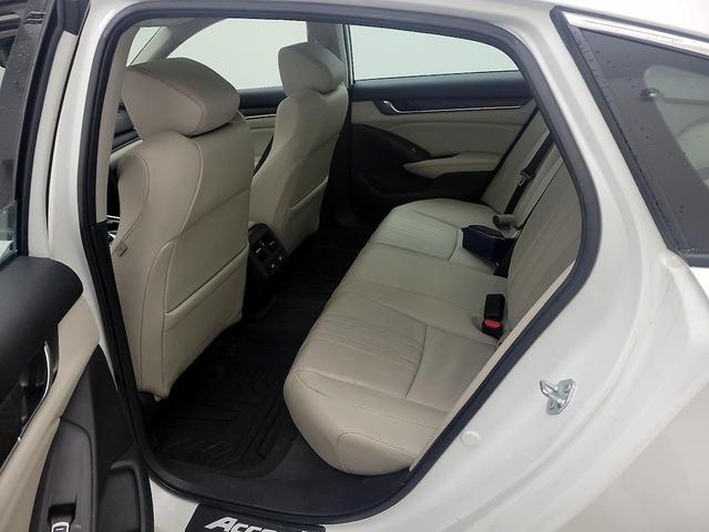 Photo of 2021 White Honda Accord