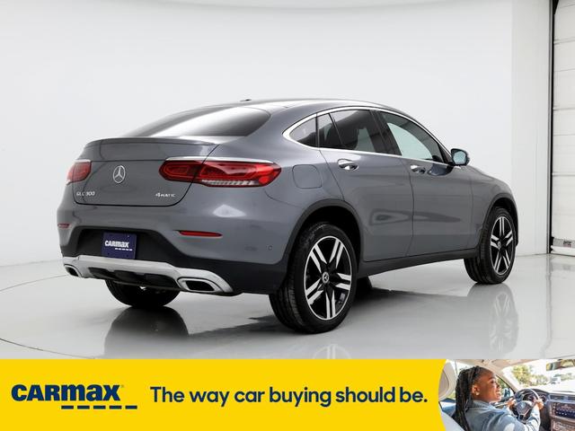 Photo of 2021 Gray Mercedes-Benz GLC 300