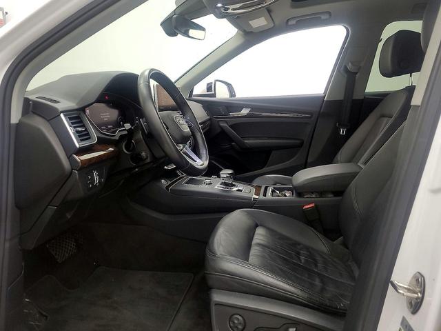 Photo of 2018 White Audi Q5