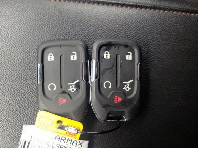 Photo of 2021 Black GMC Acadia