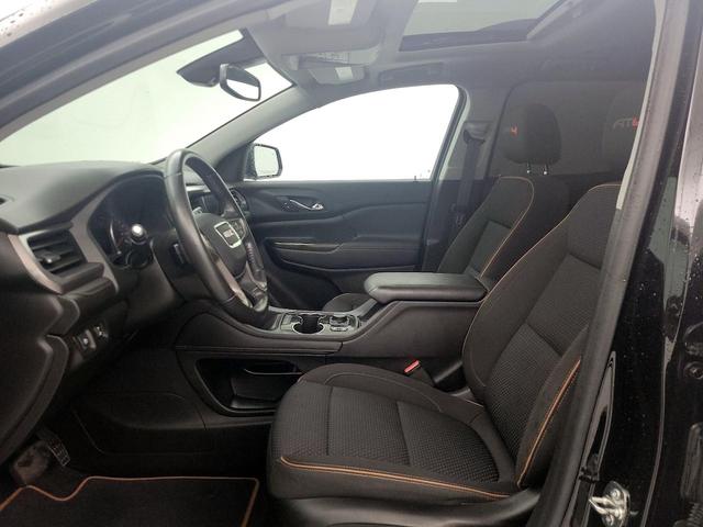 Photo of 2021 Black GMC Acadia