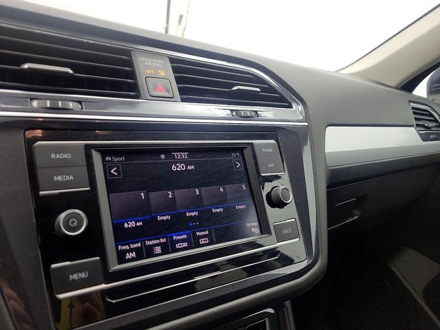 Photo of 2021 Blue Volkswagen Tiguan