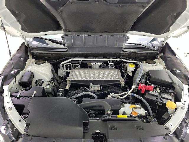 Photo of 2021 White Subaru Ascent