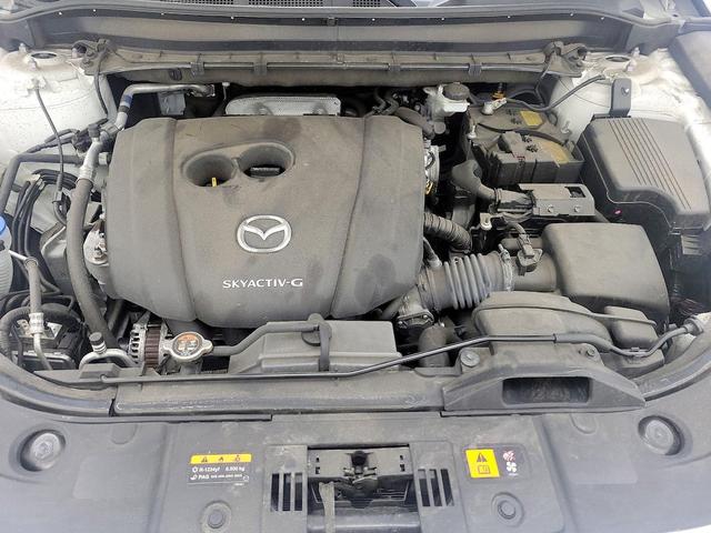 Photo of 2022 White Mazda CX-5