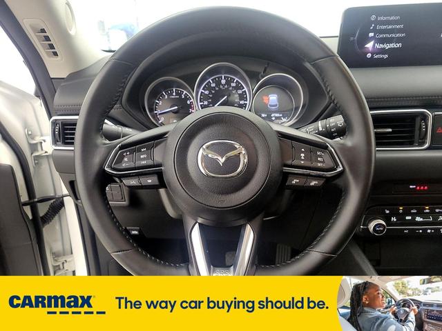 Photo of 2022 White Mazda CX-5