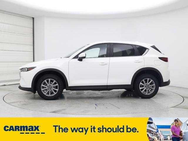 Photo of 2022 White Mazda CX-5