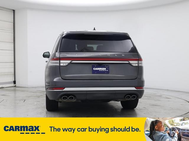 Photo of 2020 Gray Lincoln Aviator
