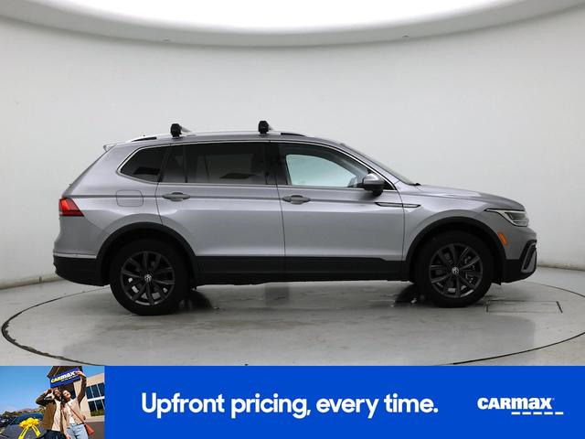 Photo of 2023 Gray Volkswagen Tiguan