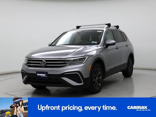 Photo of 2023 Gray Volkswagen Tiguan